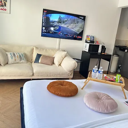 Monaco Cap D'ail & Jardin Apartment